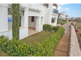 2 bedroom ground floor flat for sale
