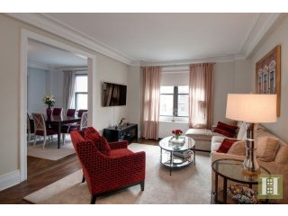 4 bedroom Apartment For Sale: 905 WEST..