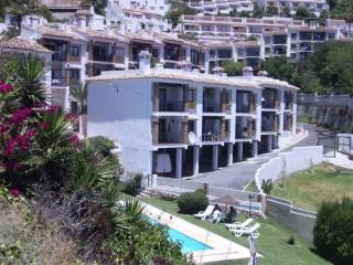 Apartment - Top floor apartment set in..