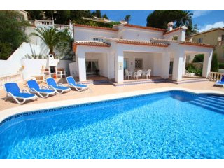 Beautiful modern 3 bedroom villa in..