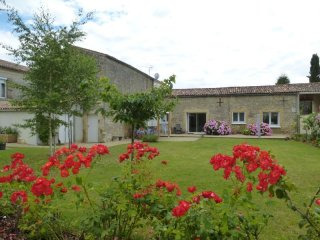 Beautiful Stone House With Large Garage..