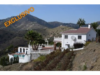 Chalet for Sale in Torrox, Torrox..