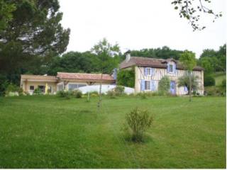 Manoir Avec 18 Ha De Parc, Grand Lac Et..