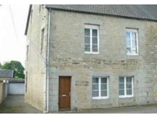 Good House in Central Town Location