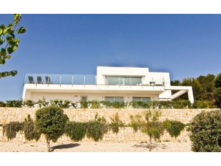 Luxury villa with sea views in Moraira