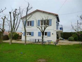 House Villa 8 Rooms