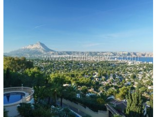 Reduced - Large Villa With Exceptional..