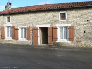 House and outbuildings to renovate -..