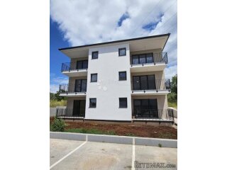 Kvalitetna novogradnja Pula, 95m2, 2SS+DB