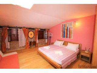 Rovinj,kuća u starom gradu,super lokacija,4 apartmana-225m2