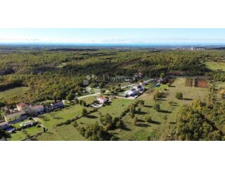 Građevinsko zemljište okolica Baderne 2000 m2