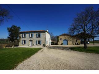 4 Bedroom Farm House For Sale