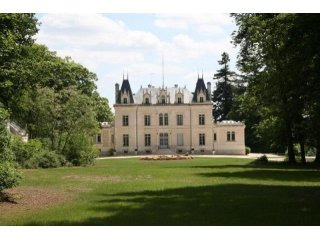 8 bedroom Castle For Sale:86270 VIENNE
