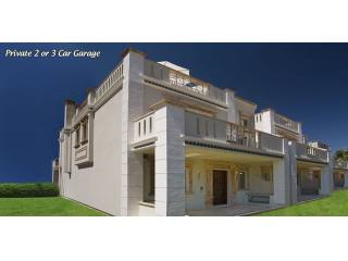 5 Bedrooms - Villa - Malaga - For Sale