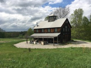 3 bedroom House For Sale: 302 South..