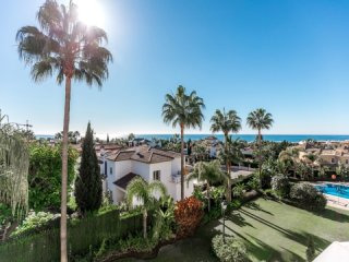 Stylish 2 Bedroom Apartment For Sale In..