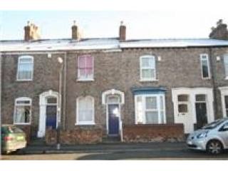 *3 Bed £75pppw Students 2015-16..