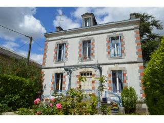 Beautiful, grand town-house with large..