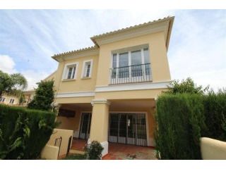 3 Bedrooms - House - Andalucia - For..