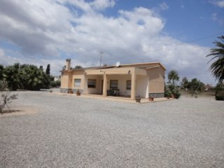 Elche - Large Detached Villa For Sale..