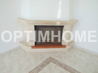 3 Bedrooms Flat For Sale - Santarem