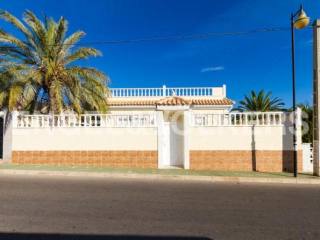 MAGNIFICENT HOUSE IN THE BEST AREA OF..
