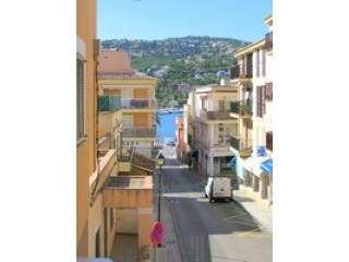 4 Bedrooms - Apartment - For Sale