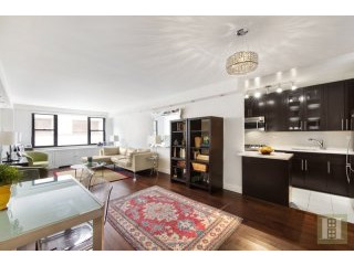 1 bedroom Apartment For Sale: 165 WEST..