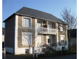 First Floor Apartment just 600m from..