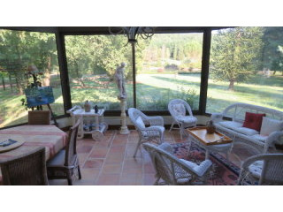 Stunning bungalow with lakes in 9 acres.