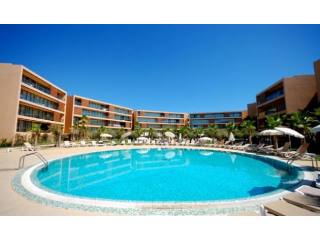 Fantastic 2 bedroom apartment located..