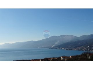 Rijeka, Martinkovac, stan sa p.p. i dvije garaže