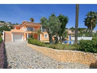 Villa for sale in Moraira