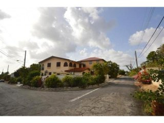 7 bedroom Property For Sale: Heywoods..