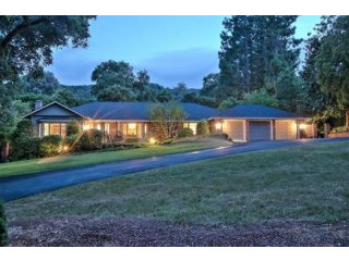 desirable Monte Sereno residence