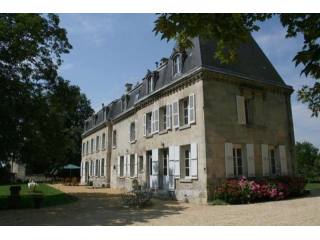 9 bedroom Castle For Sale: 60200 OISE