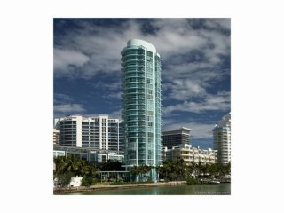 2 bedroom Flat For Sale: 6000 Indian..