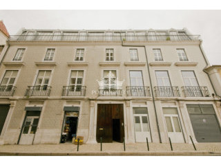 Beautiful Apartment T3 In Lisbon
