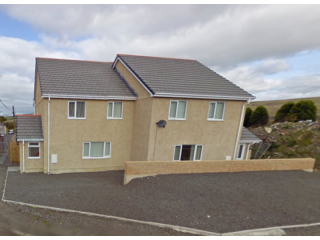 3 bedroom, Semi-detached House house..
