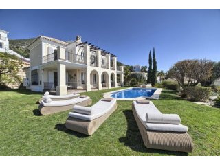 HM5O2822 - Villa For sale in Sierra..