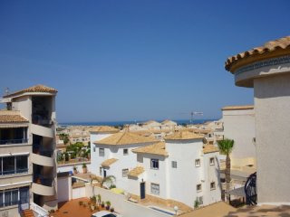 2 Bedrooms - Apartment - Alicante - For..
