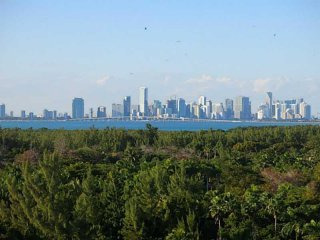 2 bedroom Flat For Sale: 199 OCEAN LANE..