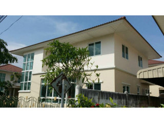 Paklok 3 Bedroom Single House on the..
