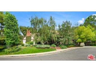3370 Judilee Dr | Encino, California..