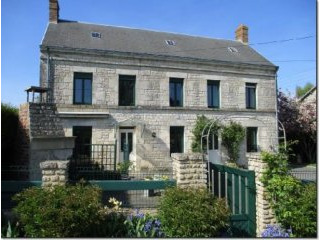 Large House with Good Character