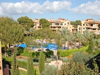 Mediterranean Apartment With Garden