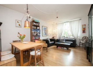 Willesden Lane, Kilburn, London, NW6