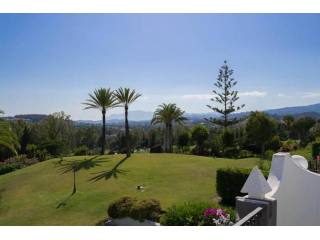 3 bedroom town house for sale