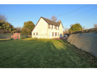 Cerences - House For Sale