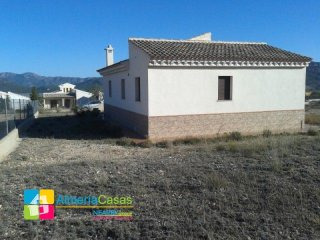 Villa For Sale In Velez-Rubio